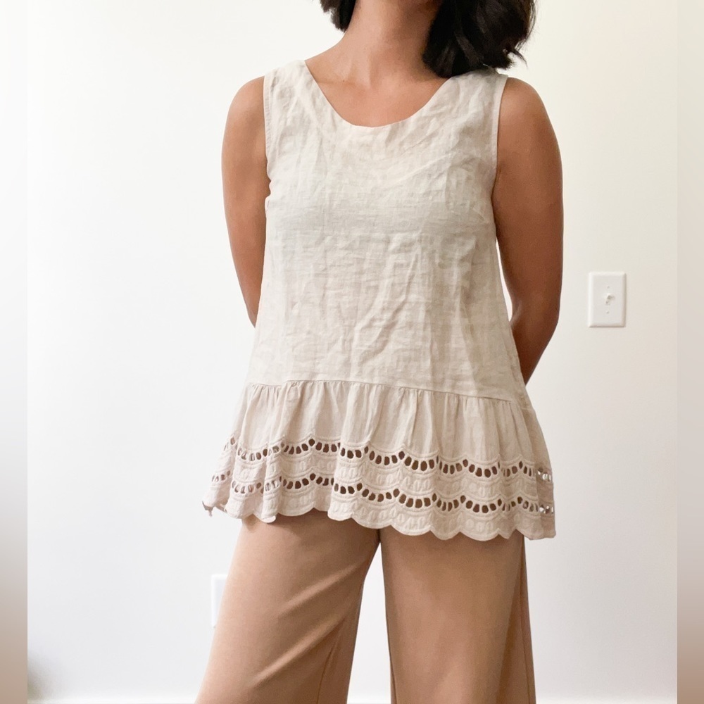100% linen tank blouse top with ruffle eyelet detail. Size S. - Picture 2 of 7